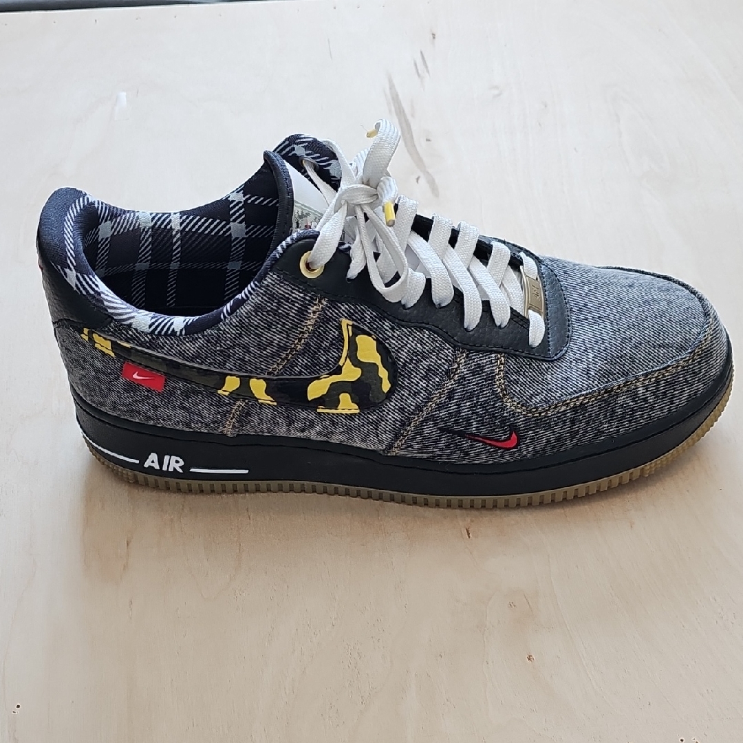 Nike Air Force 1 Low Gray With Yellow Camo Accents
